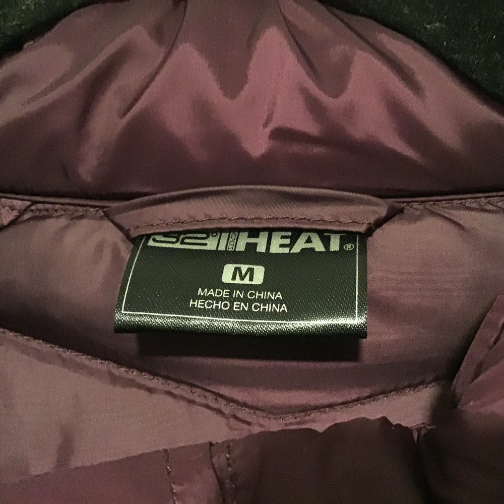 32 Degrees Heat Black and Plum Jacket - Picture 3 of 6